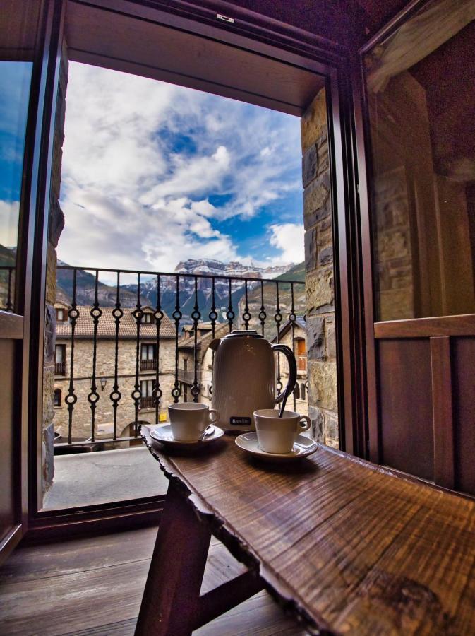 Apartamentos Valle De Ordesa-Torla Eksteriør billede