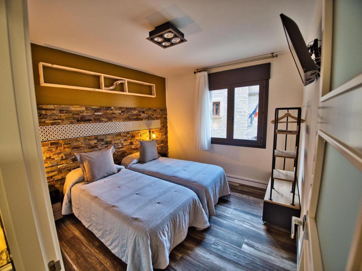 Apartamentos Valle De Ordesa-Torla Eksteriør billede